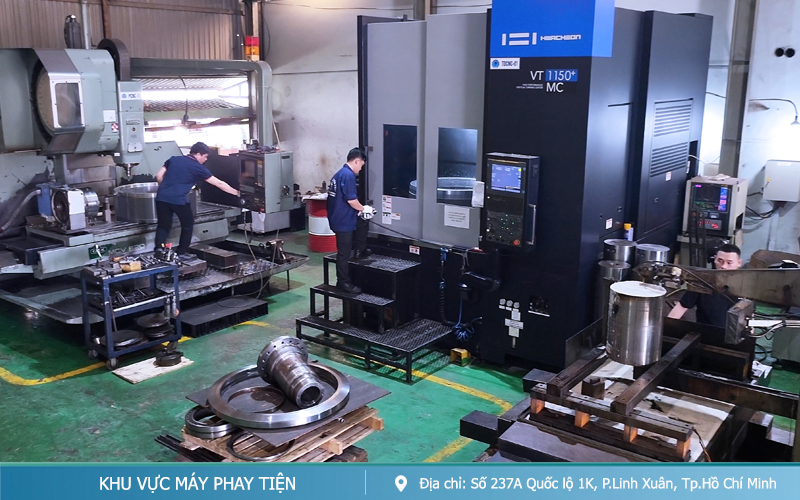 Khu Vực Phay Tiện 5 - Công Ty - Cơ Khí Tiến Phát